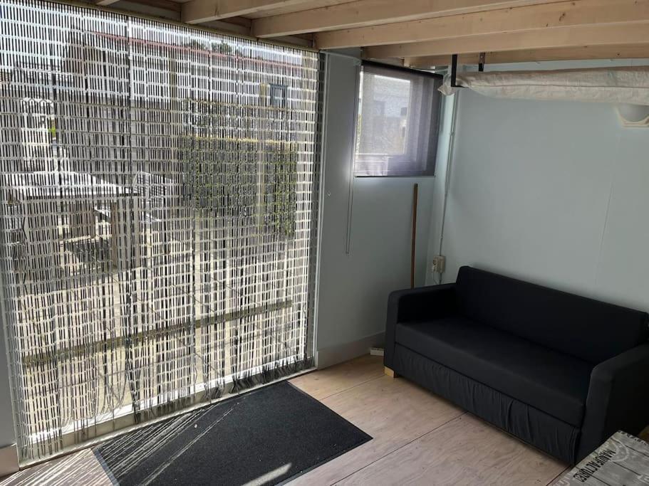 Chalet + Tiny House Nabij Strand Petten Exterior foto