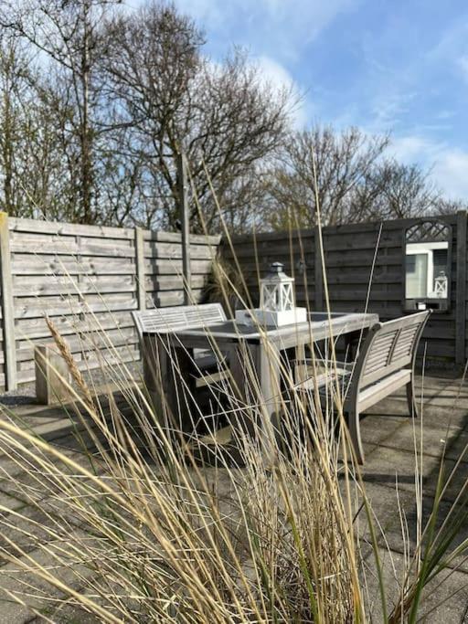 Chalet + Tiny House Nabij Strand Petten Exterior foto